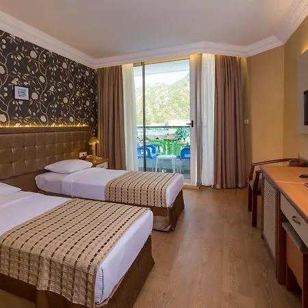 Letoile Otel İçmeler