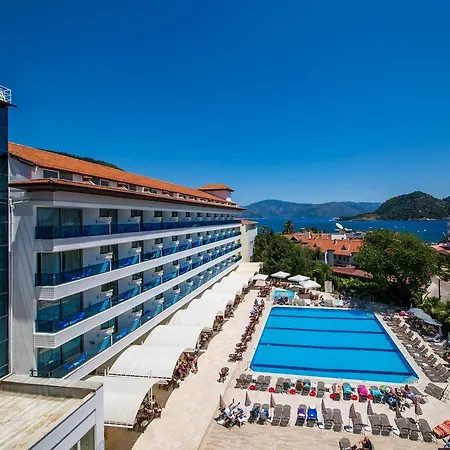 Otel Letoile 4*