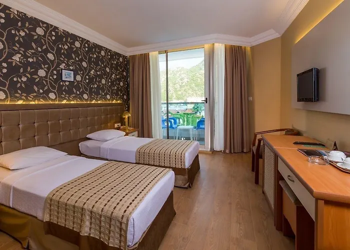 Letoile ホテル イチュメレール