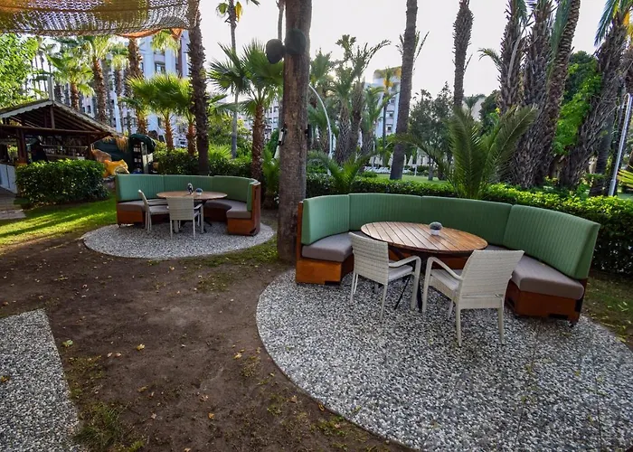 Letoile ホテル イチュメレール