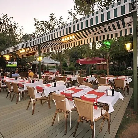 Letoile Hotel 4*