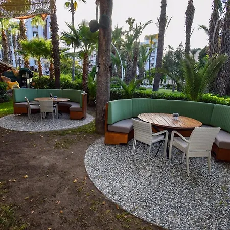 Letoile Hotel İçmeler