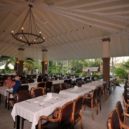 Hotel Letoile İçmeler