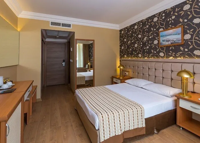 Letoile 4* İcmeler