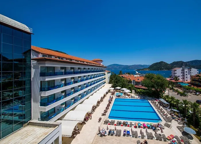Ξενοδοχείο Letoile 4*