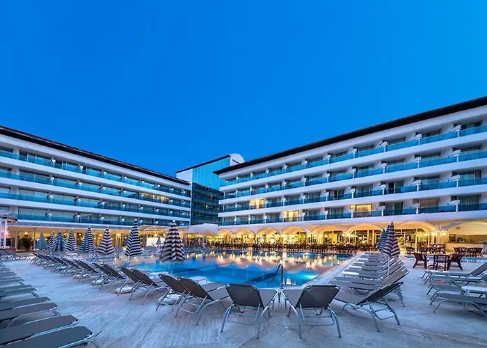 Ξενοδοχείο Letoile 4*